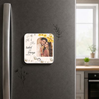 Personalized Musical Fridge Magnet with Photo & Custom Song | Romantic Couple Gift for Husband Wife, Boyfriend Girlfriend Anniversary, Wedding Keepsake Gift for Mr & Mrs